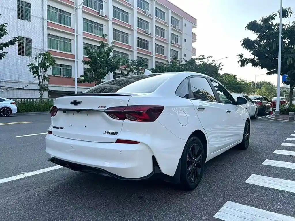 Chevrolet Cruze 2020 — фото 11