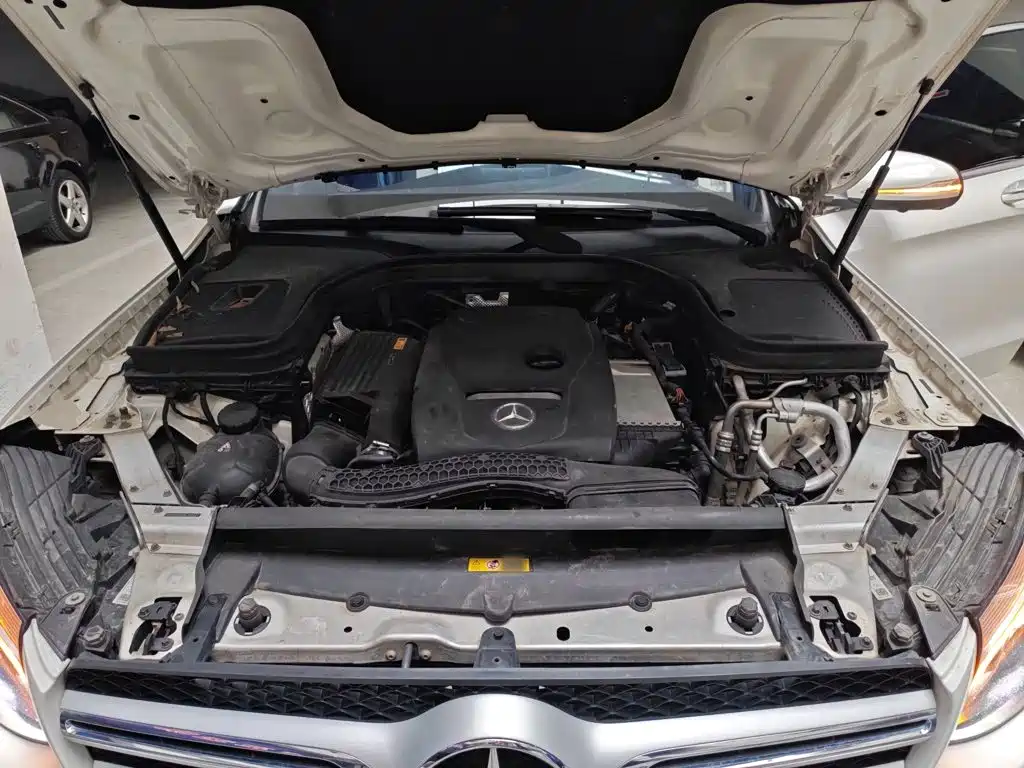 Mercedes-Benz GLC 2019 — фото 16
