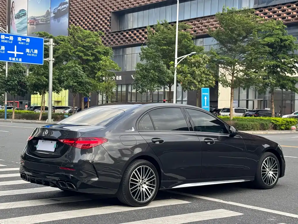 Mercedes-Benz C-Class 2022 — фото 32