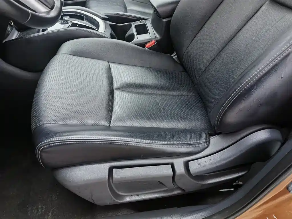 Nissan X-Trail 2015 — фото 20