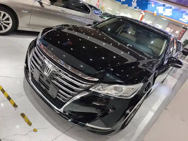 Toyota Crown 2017
