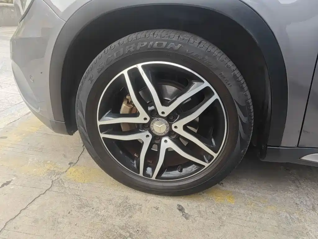 Mercedes-Benz GLA 2015 — фото 25