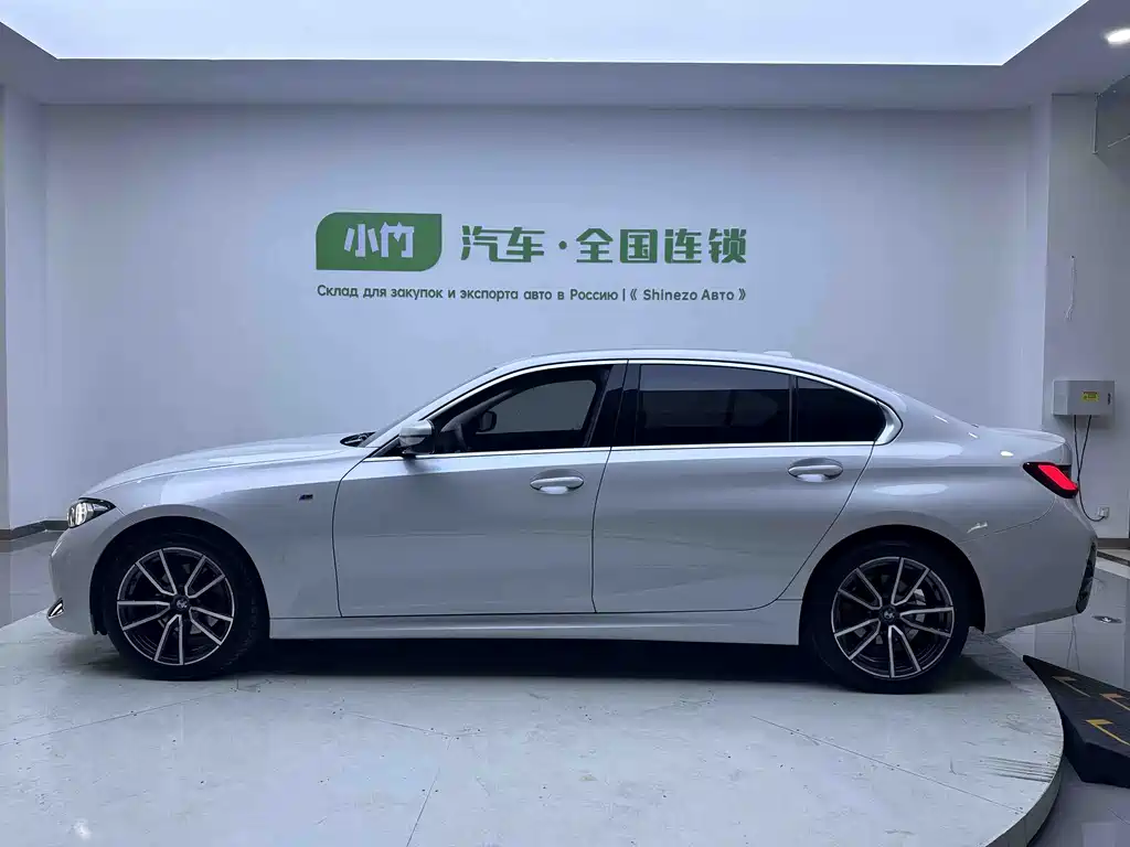 BMW 3 Series 2023