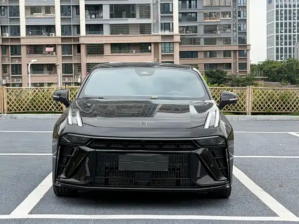Lynk & Co 03 2023