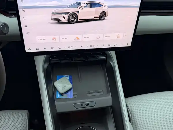 Zeekr 007GT 2025