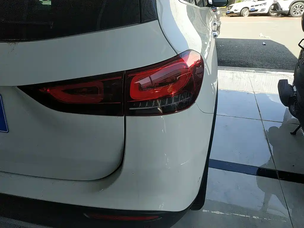 Mercedes-Benz GLA 2023 — фото 25