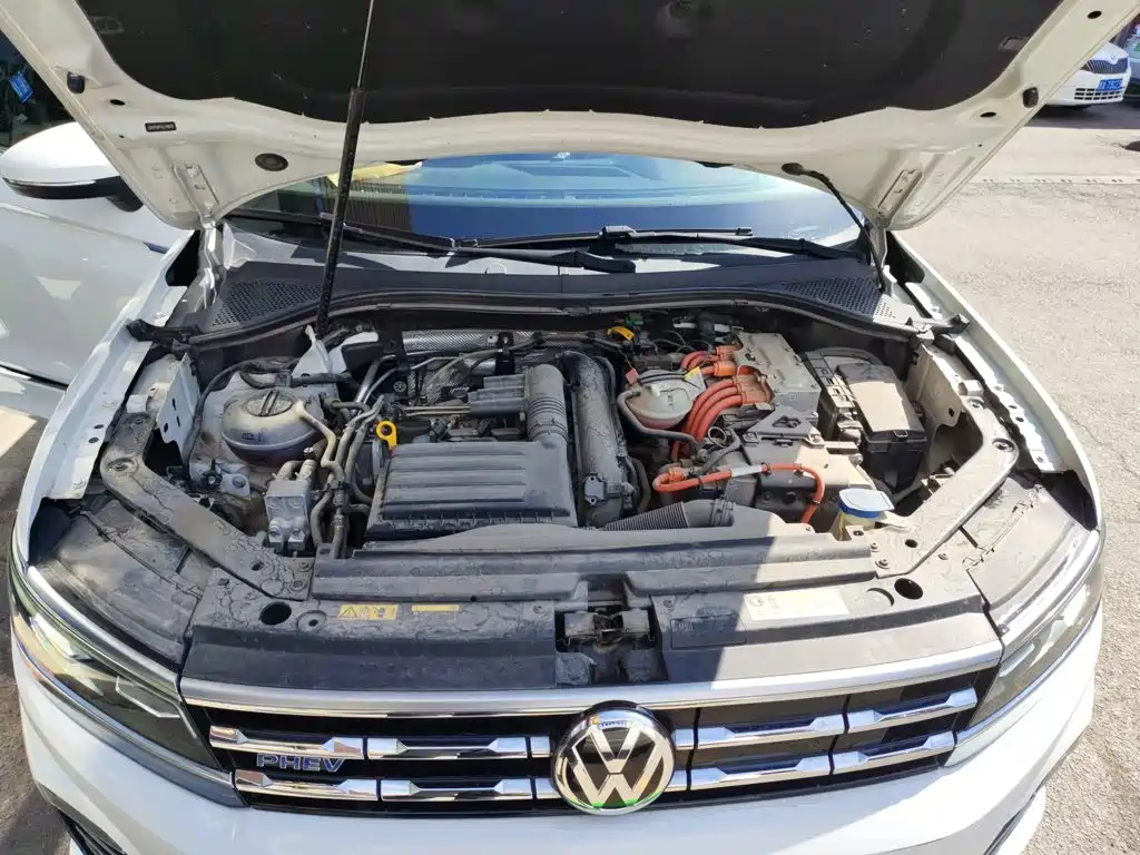 Volkswagen Tiguan L PHEV 2020 — фото 20