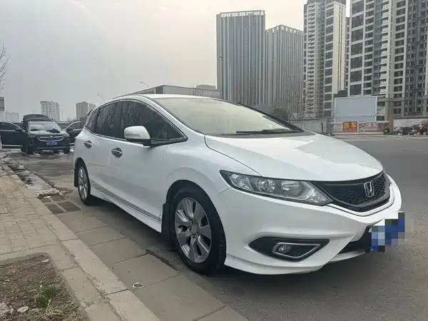 Honda Jade 2014