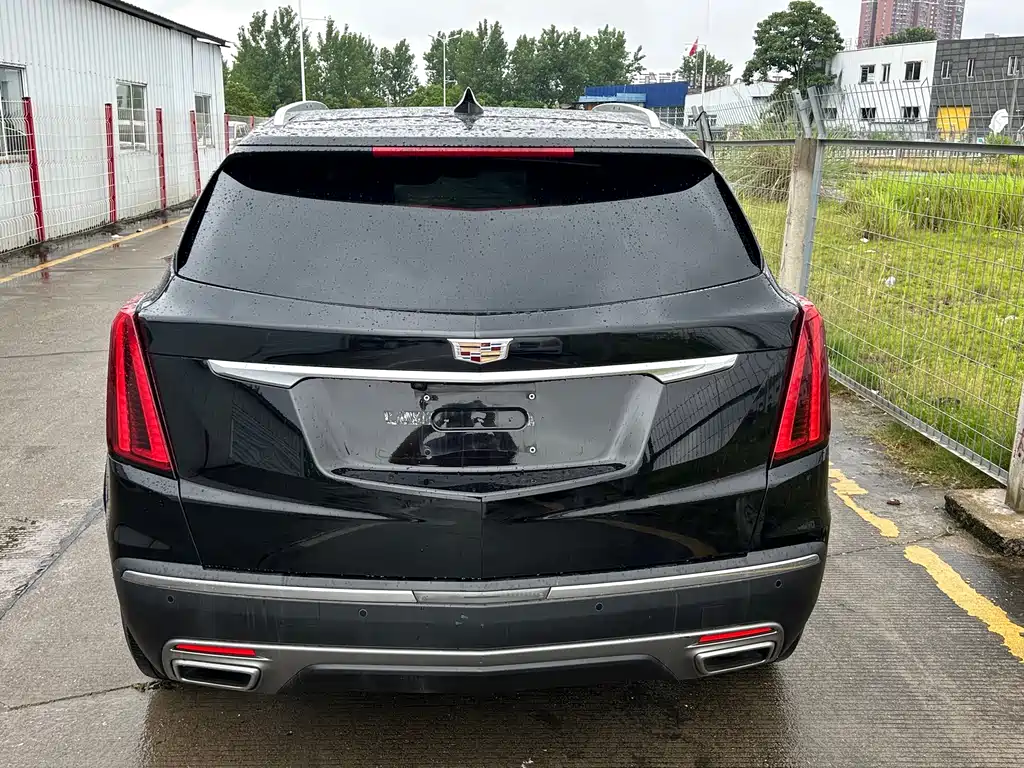 Cadillac XT5 2022 — фото 10