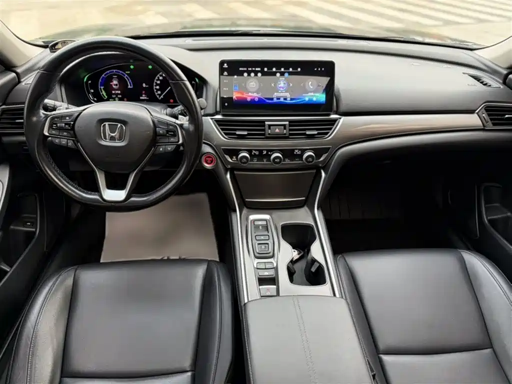 Honda Accord 2022 — фото 18