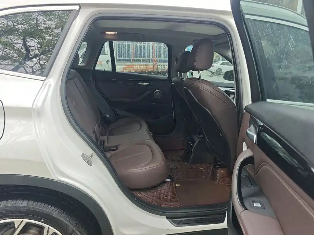 BMW X1 2023 — фото 11