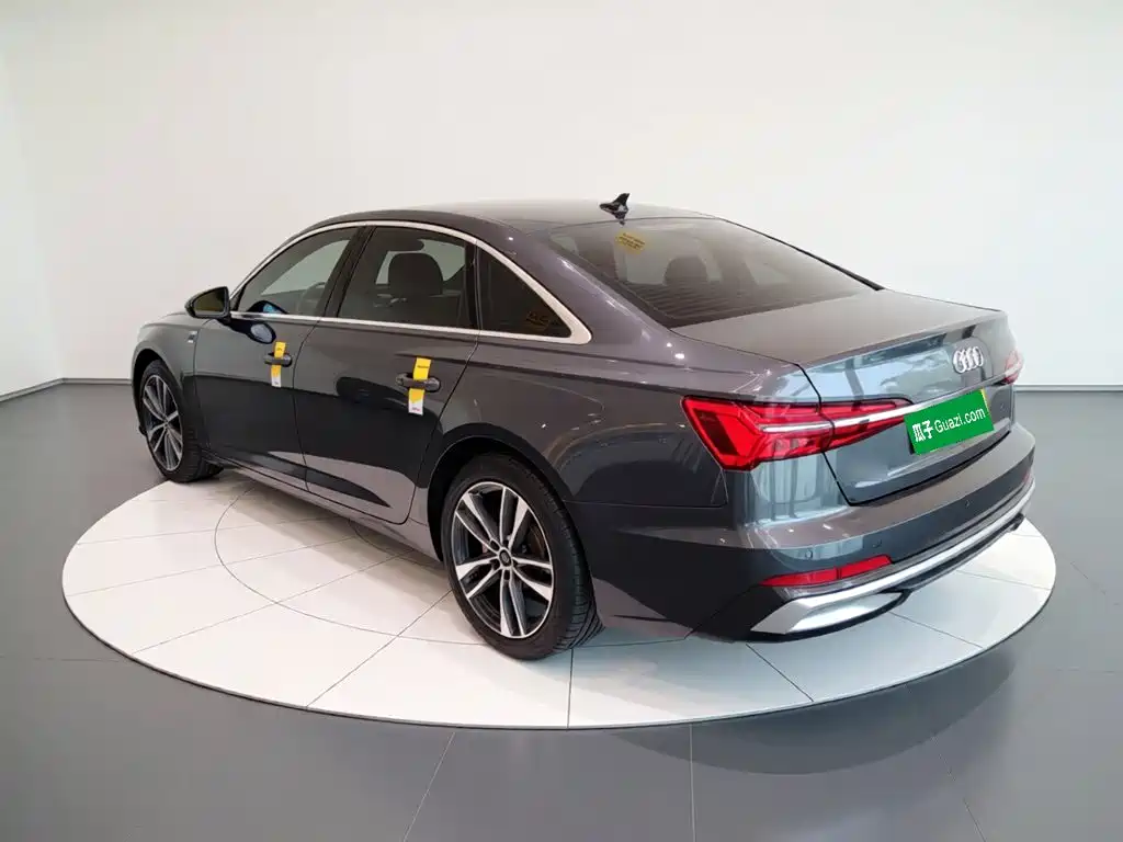 Audi A6L 2023