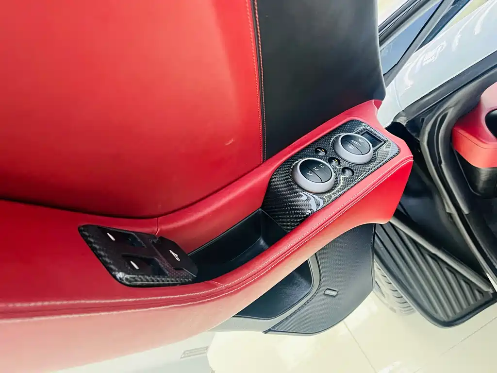 McLaren 12C 2016 — фото 15