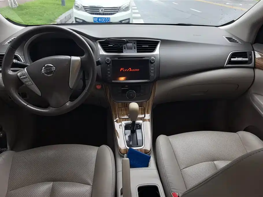 Nissan Sylphy 2015 — фото 12