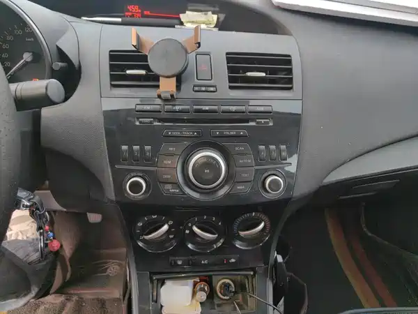 Mazda 3 Xingcheng 2015