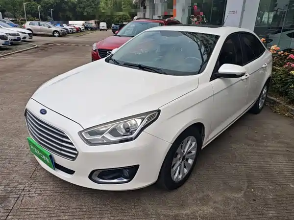 Ford Escort 2017