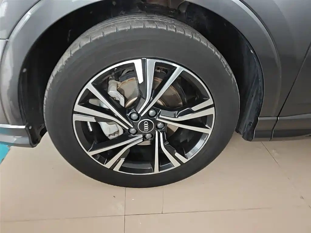 Audi Q3 Sportback 2022 — фото 23