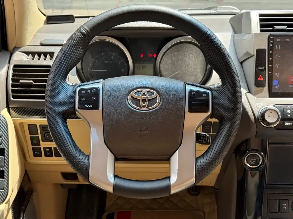 Toyota Prado 2016 — фото 10