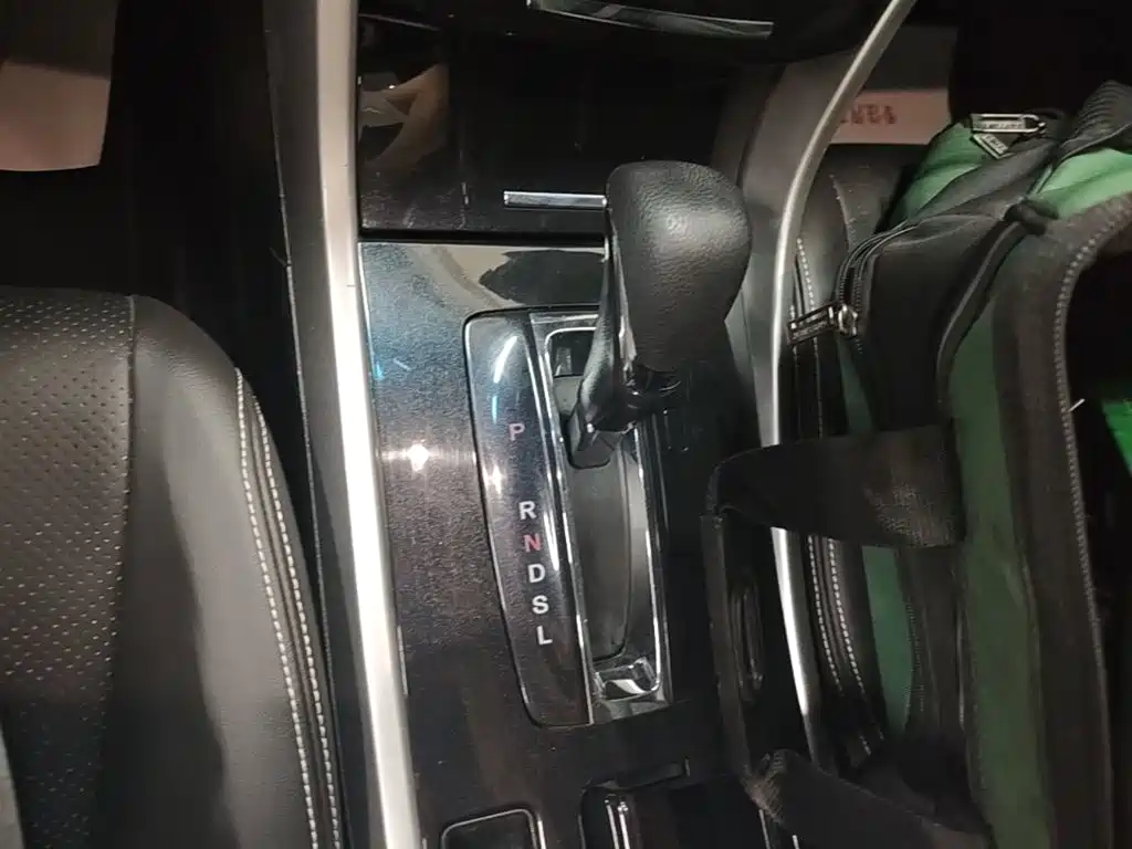 Honda Accord 2018 — фото 14
