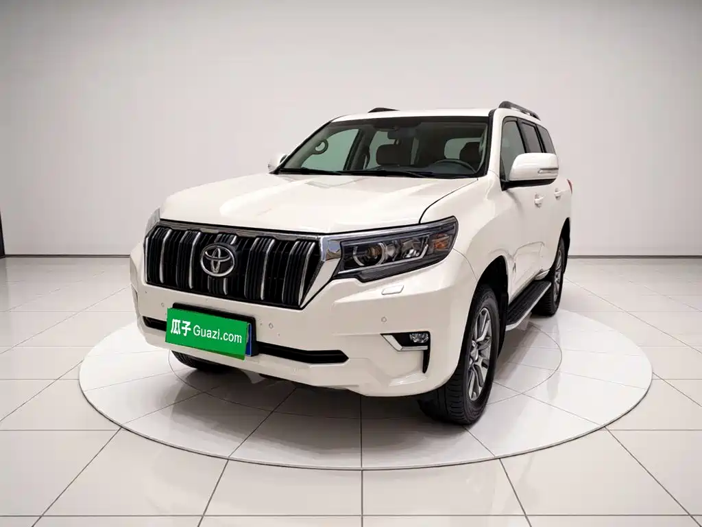 Toyota Prado 2018 — фото 1