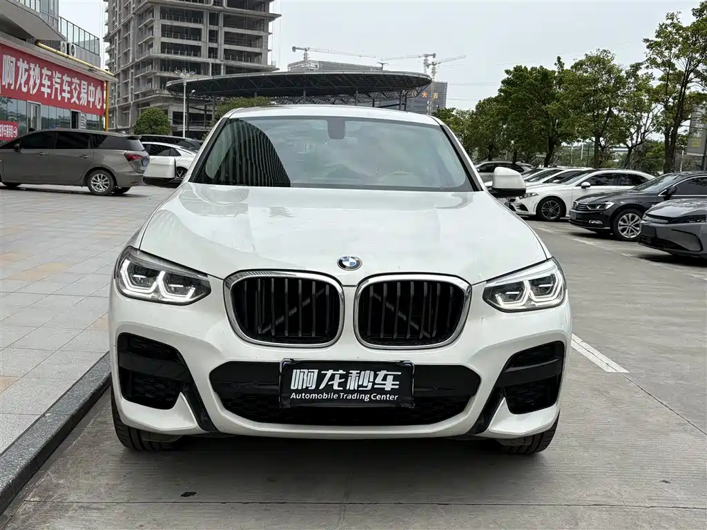 BMW X4 2021 — фото 2
