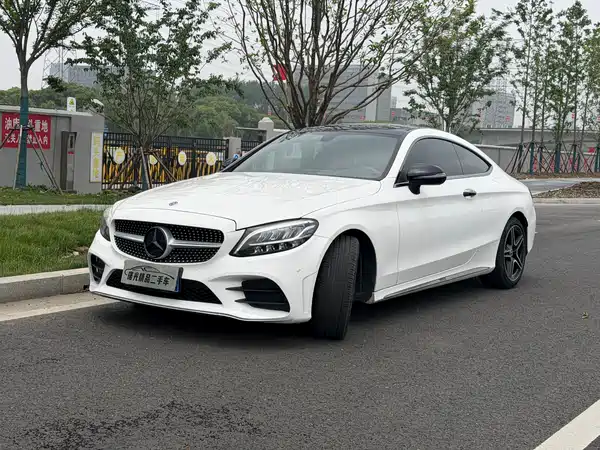 Mercedes-Benz C-Class 2020