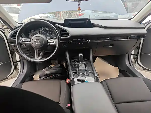 Mazda 3 Axela 2020
