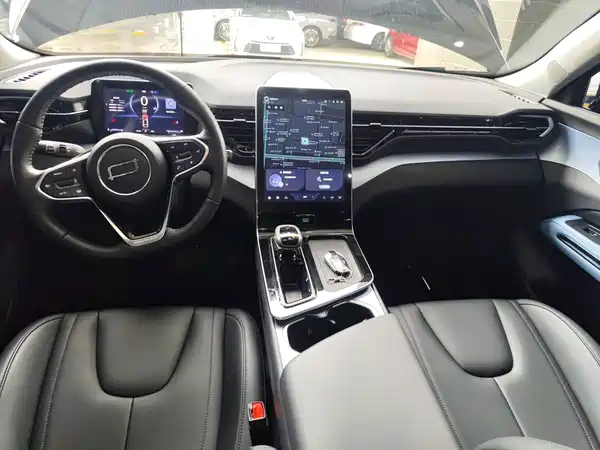 Bestune T90 2025