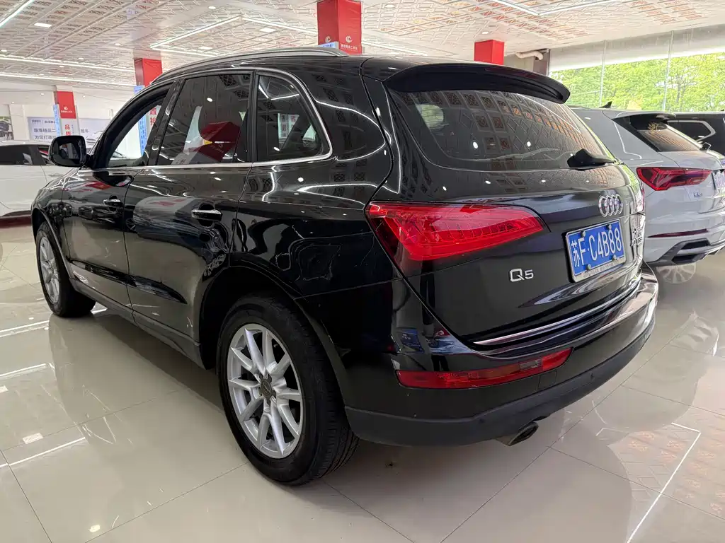 Audi Q5 2016 — фото 14
