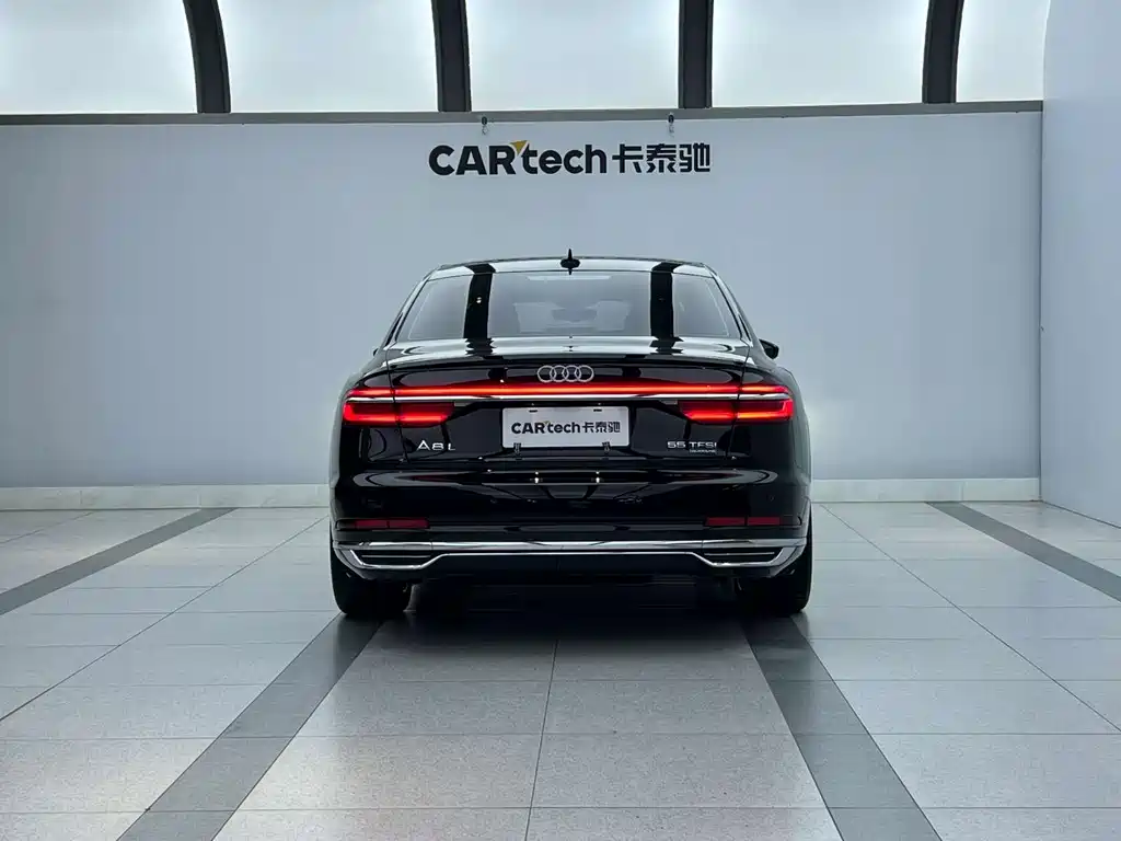 Audi A8 2021