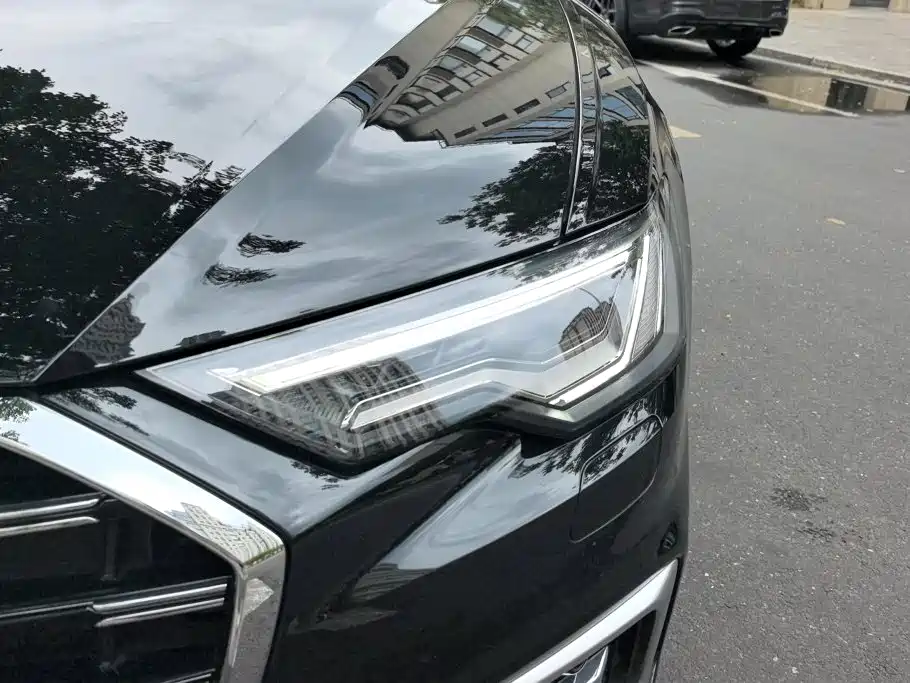 Audi A6L 2025