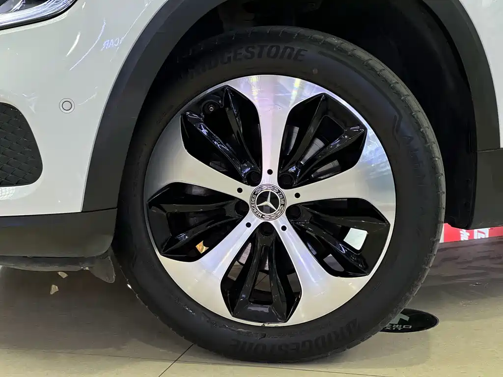 Mercedes-Benz GLB 2022 — фото 16