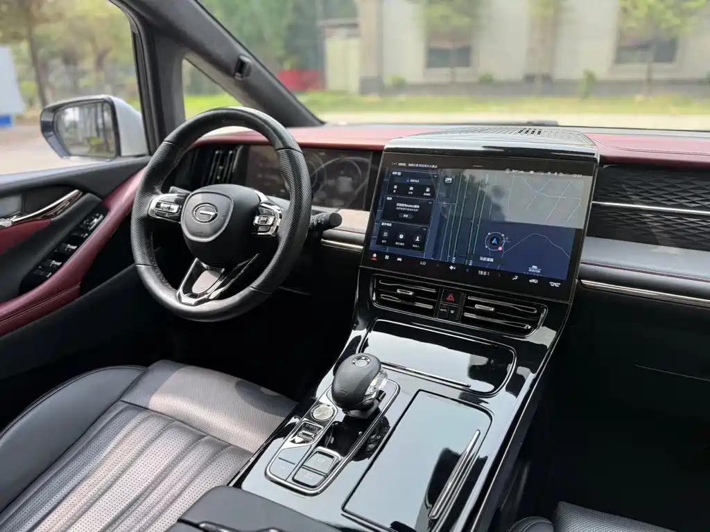 GAC Motor Trumpchi M8 2023 — фото 12