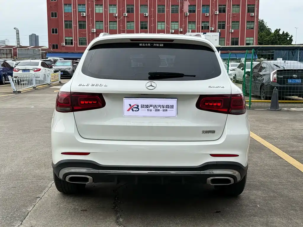 Mercedes-Benz GLC 2021