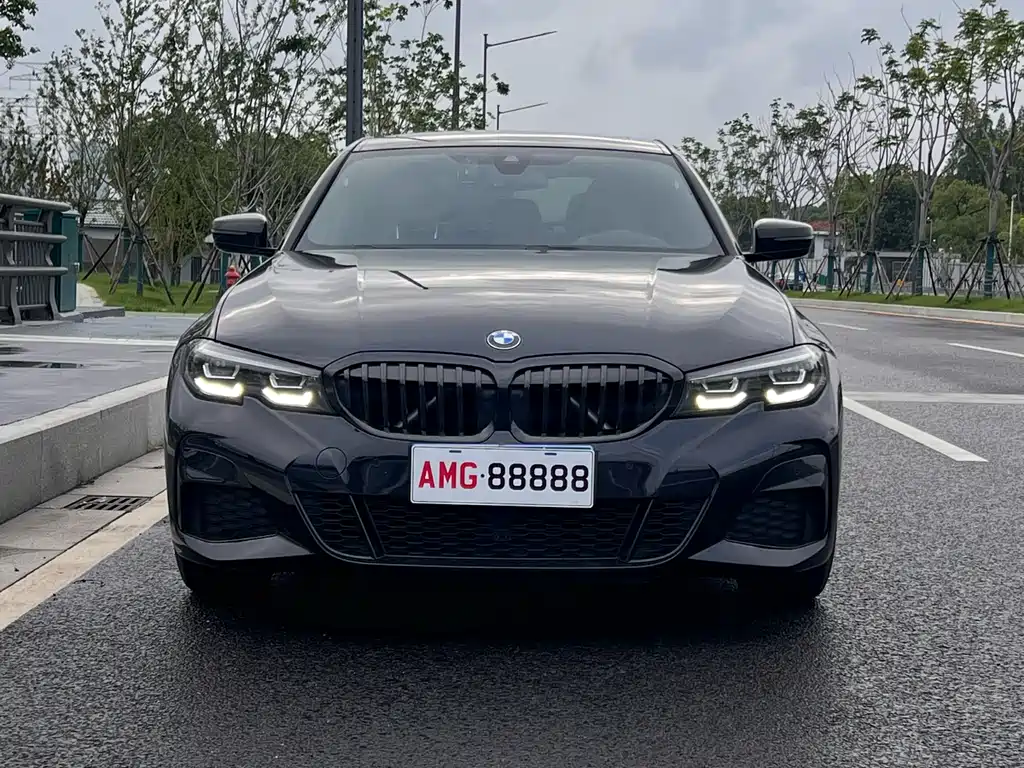 BMW 3 Series 2022