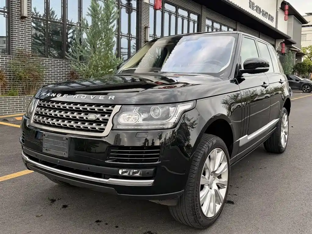 Land Rover Range Rover 2018 — фото 1