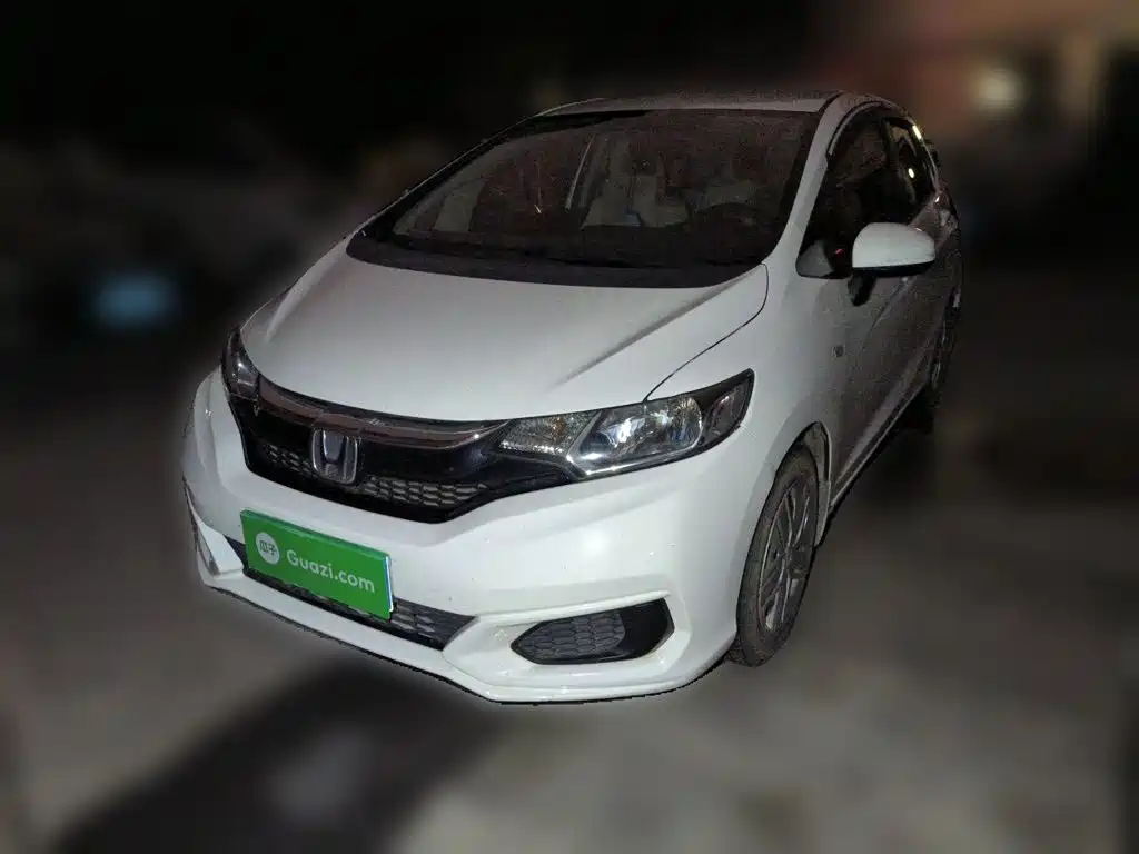 Honda Fit 2018 — фото 1