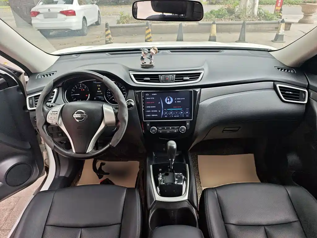 Nissan X-Trail 2016 — фото 10