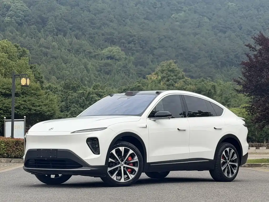 NIO EC7 2023
