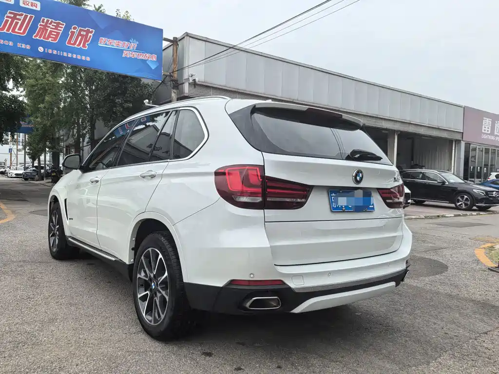 BMW X5 2018 — фото 6