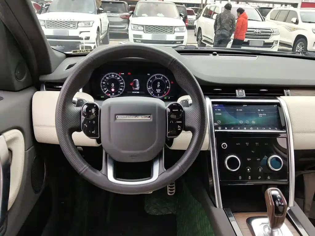 Land Rover Discovery Sport 2021 — фото 7