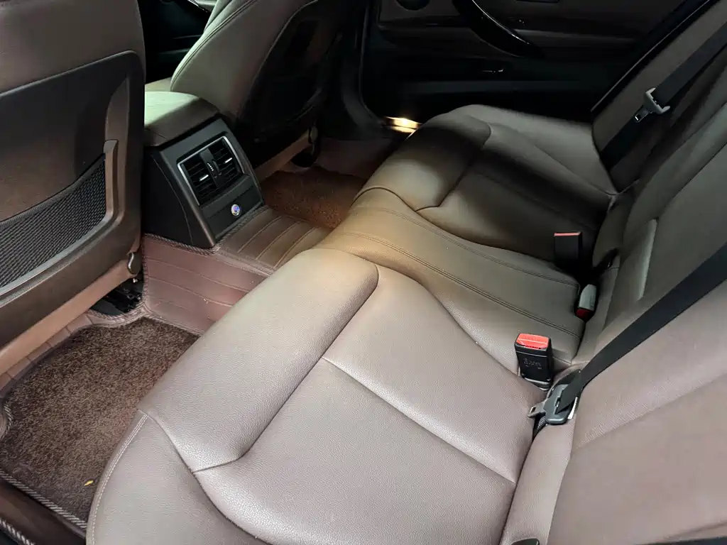 BMW 3 Series 2019