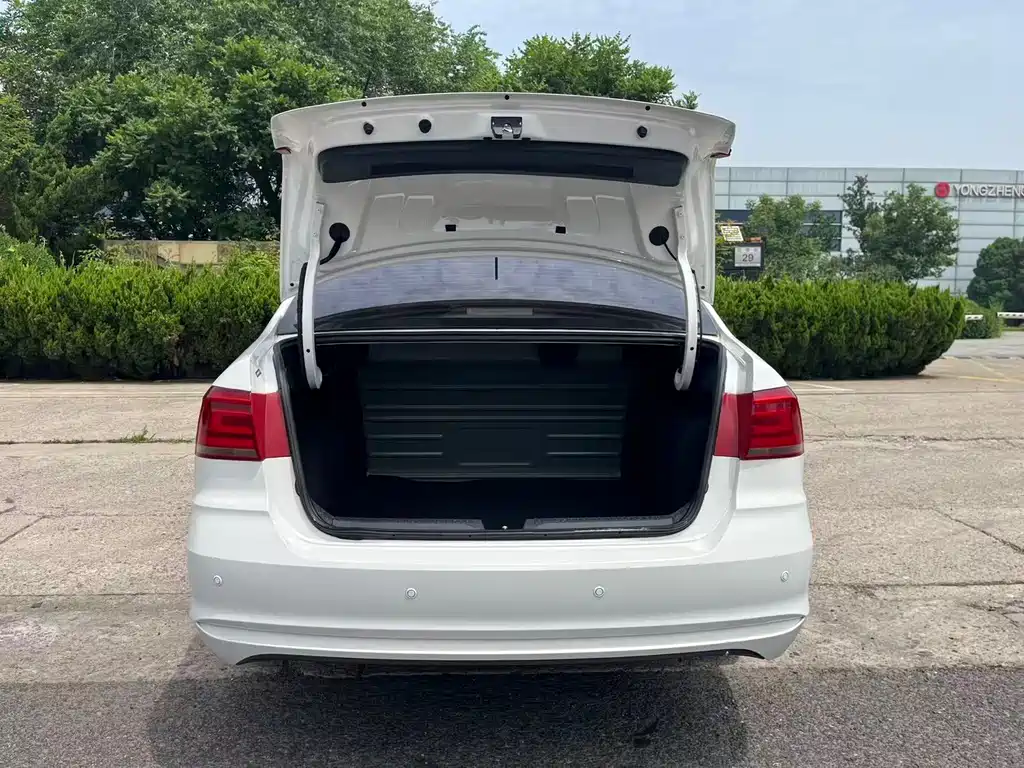 Volkswagen Santana 2019