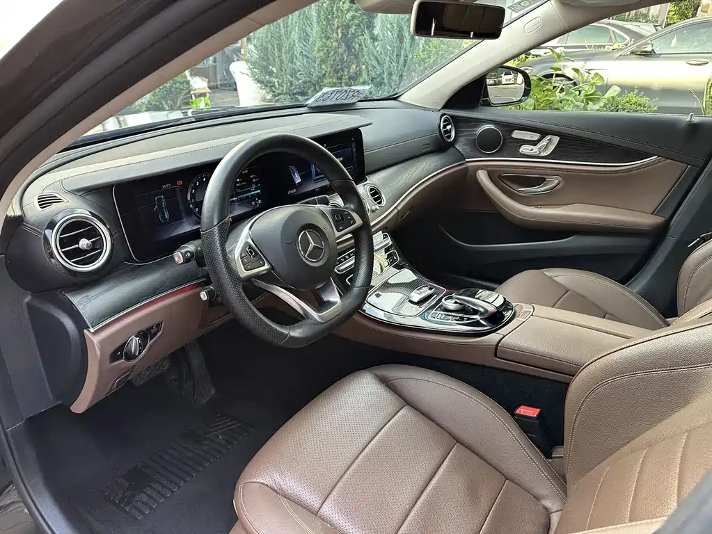 Mercedes-Benz E-Class 2017 — фото 7
