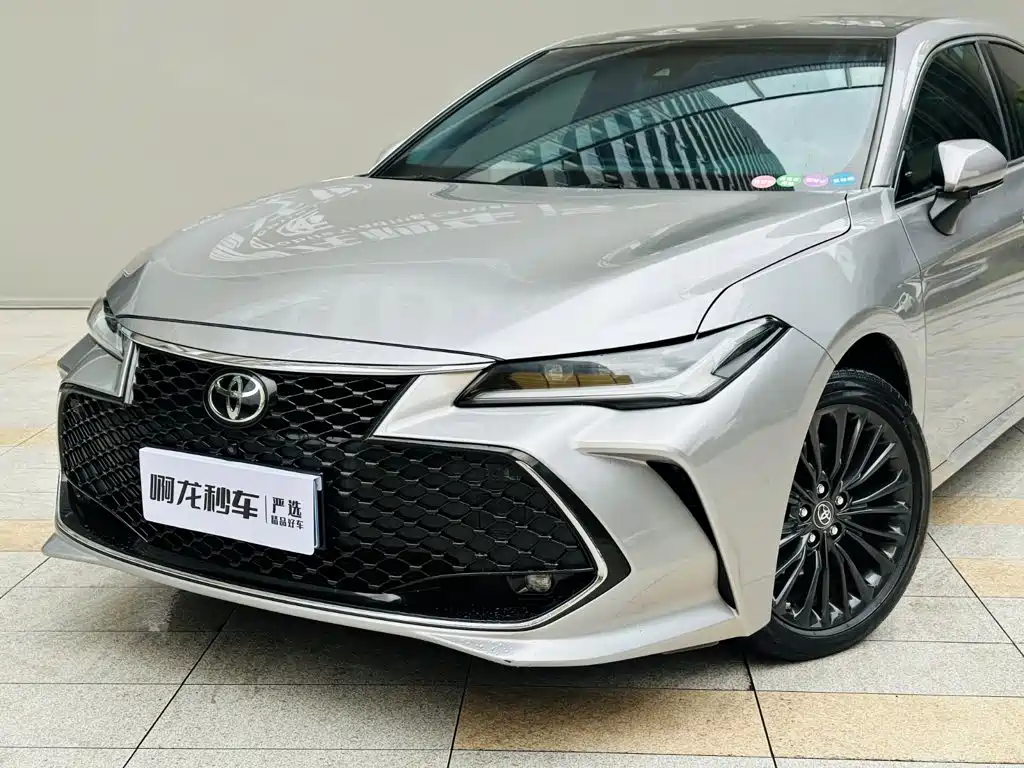Toyota Avalon 2023 — фото 16