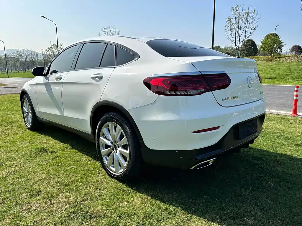 Mercedes-Benz GLC Coupe 2020 — фото 15