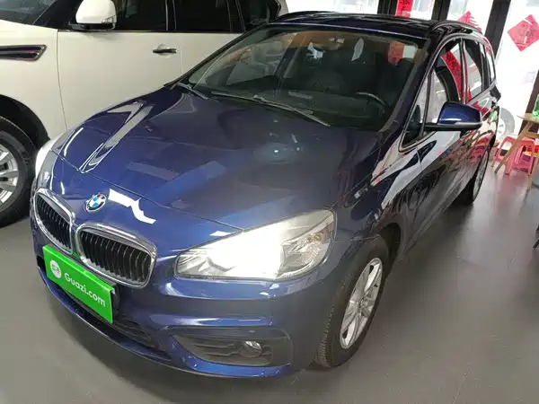 BMW 2 Series Wagon 2017