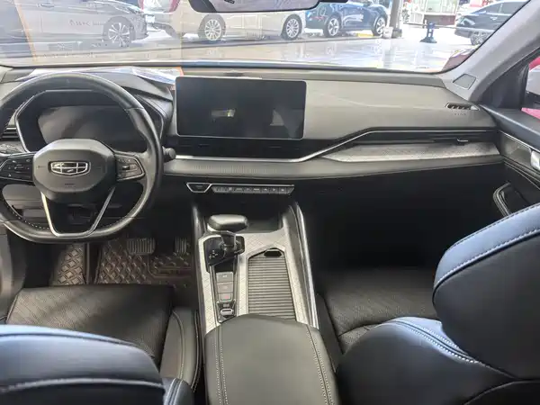 Geely Xingrui 2021