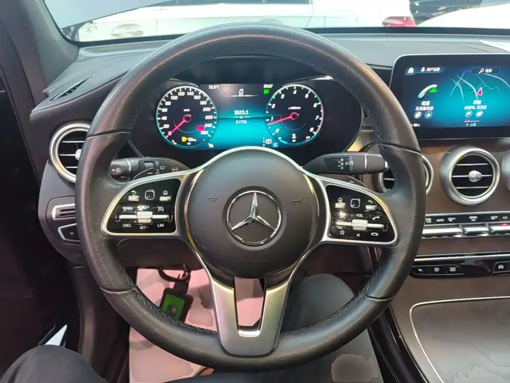 Mercedes-Benz GLC 2021