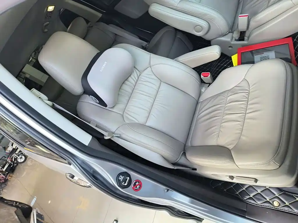 Honda Odyssey 2015 — фото 20